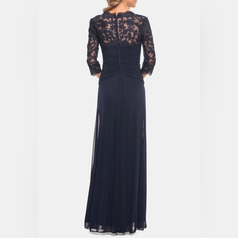 NWOT La Femme‎ Size 20 Ruched V-Neck Column Gown - Picture 2 of 8